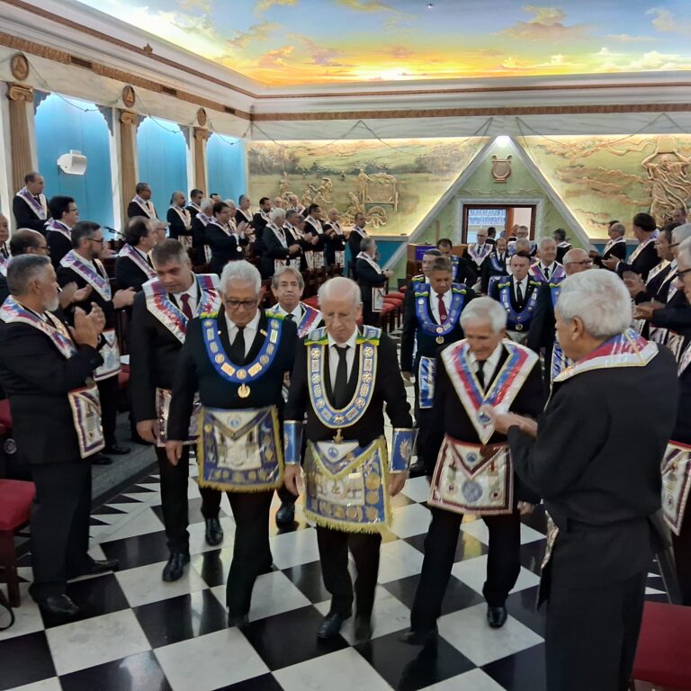 MAÇONARIA RETOMA ATIVIDADES