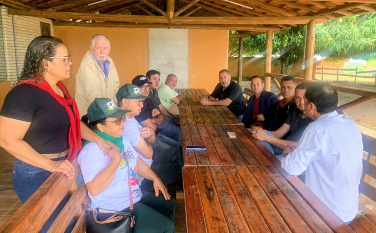 COMERCIANTES DE SÃO GABRIEL PROMOVEM CAFÉ DA MANHÃ COM ASSOCIAÇÃO COMERCIAL