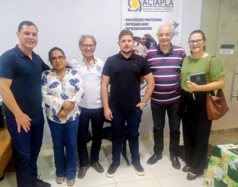 ACIAPLA E PARCEIRO ASSINAM PRÉ CONTRATO COM EMPREITEIRA E INCORPORADORA